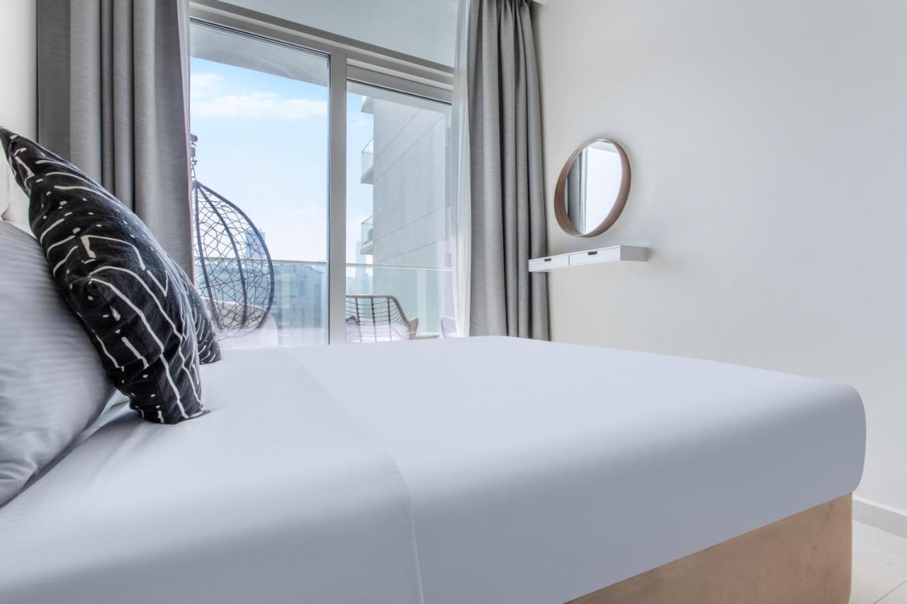 דובאי Reva Residences - One Bedroom Apartment By The S Holiday Homes מראה חיצוני תמונה