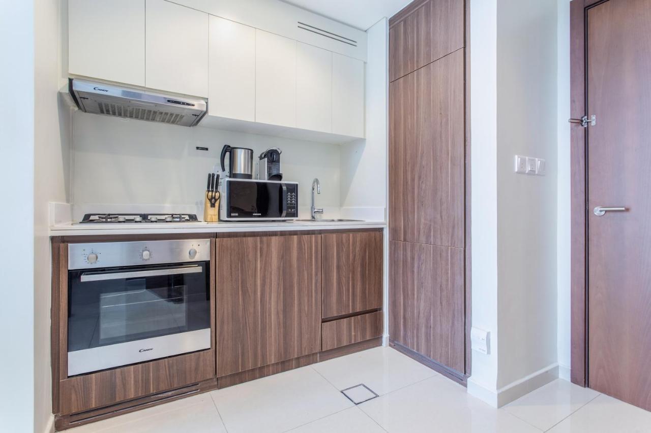דובאי Reva Residences - One Bedroom Apartment By The S Holiday Homes מראה חיצוני תמונה
